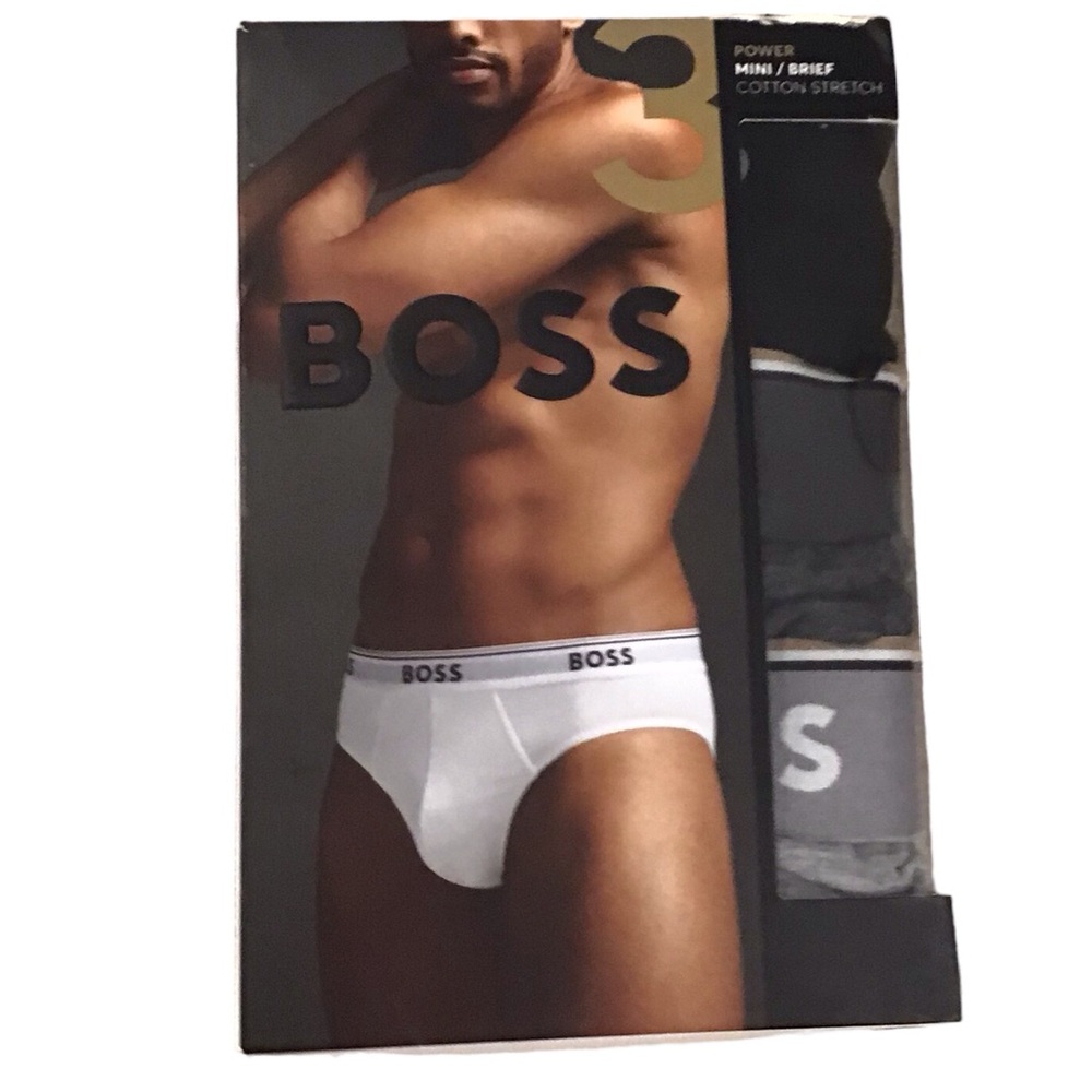 Hugo Boss mens briefs. Size L.